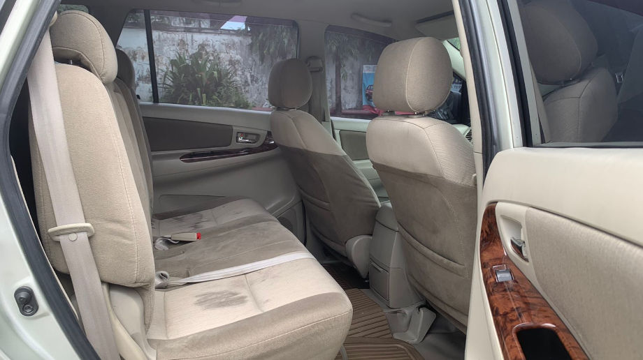 TOYOTA INNOVA INNOVA 2.5 V MT DIESEL MT 2013